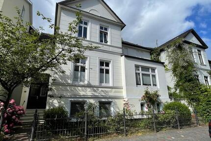Wohnung Oldenburg Dobbenviertel - 3 Zimmer, 100 m&sup2;, 2.300&euro; | Angebot:24446698