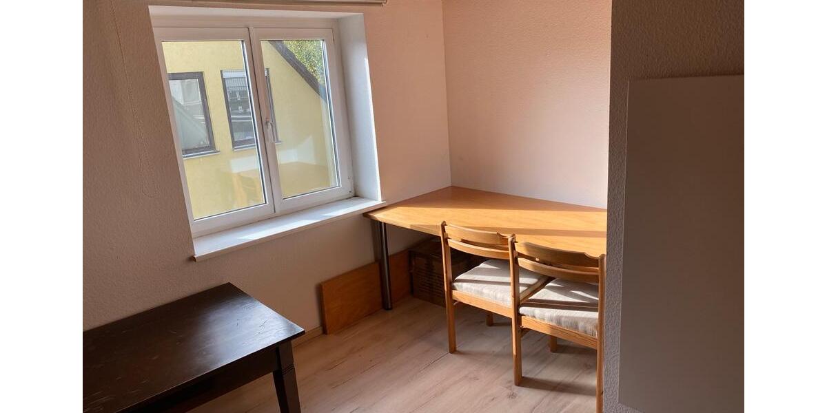 Wohnen auf Zeit Biberach an der Riß - 1 Zimmer, 15 m&sup2;, 395&euro; | Angebot:24983327