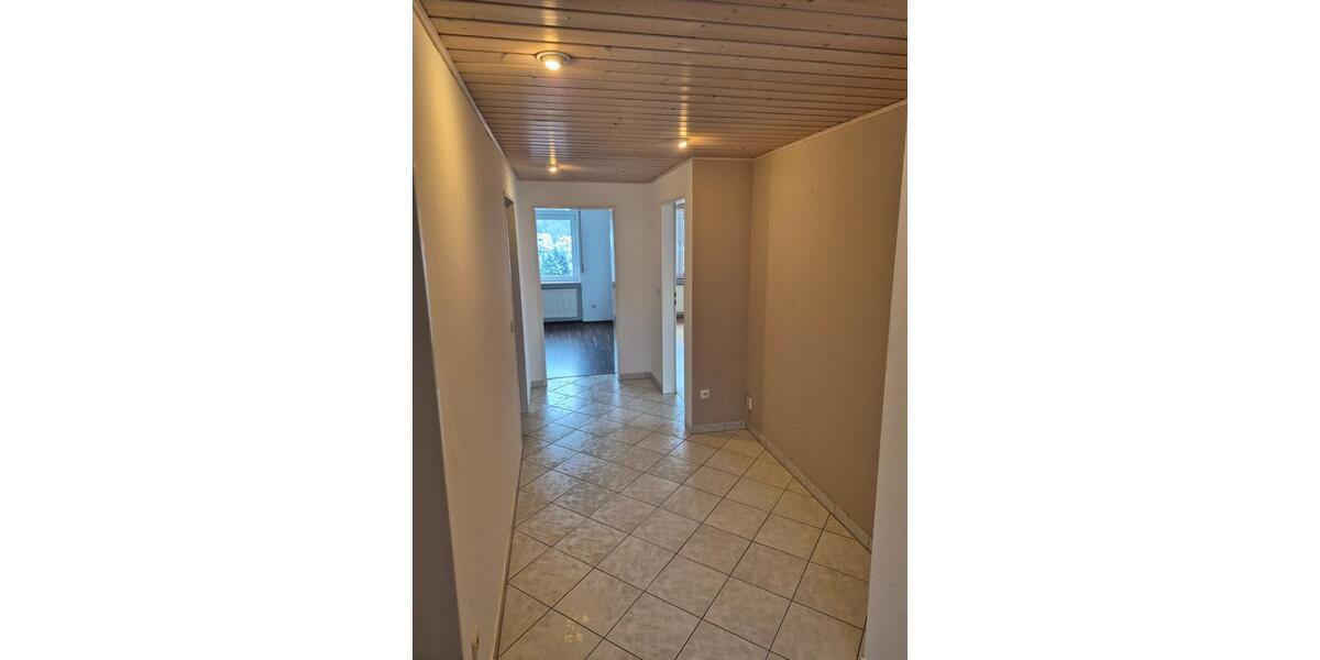 Stilvolle 3-Zimmer-Wohnung zu vermieten 3 zimmer