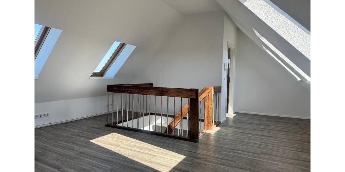 Einfamilienhaus Neumünster - 5 Zimmer, 140 m&sup2;, 1.200&euro; | Angebot:25871149
