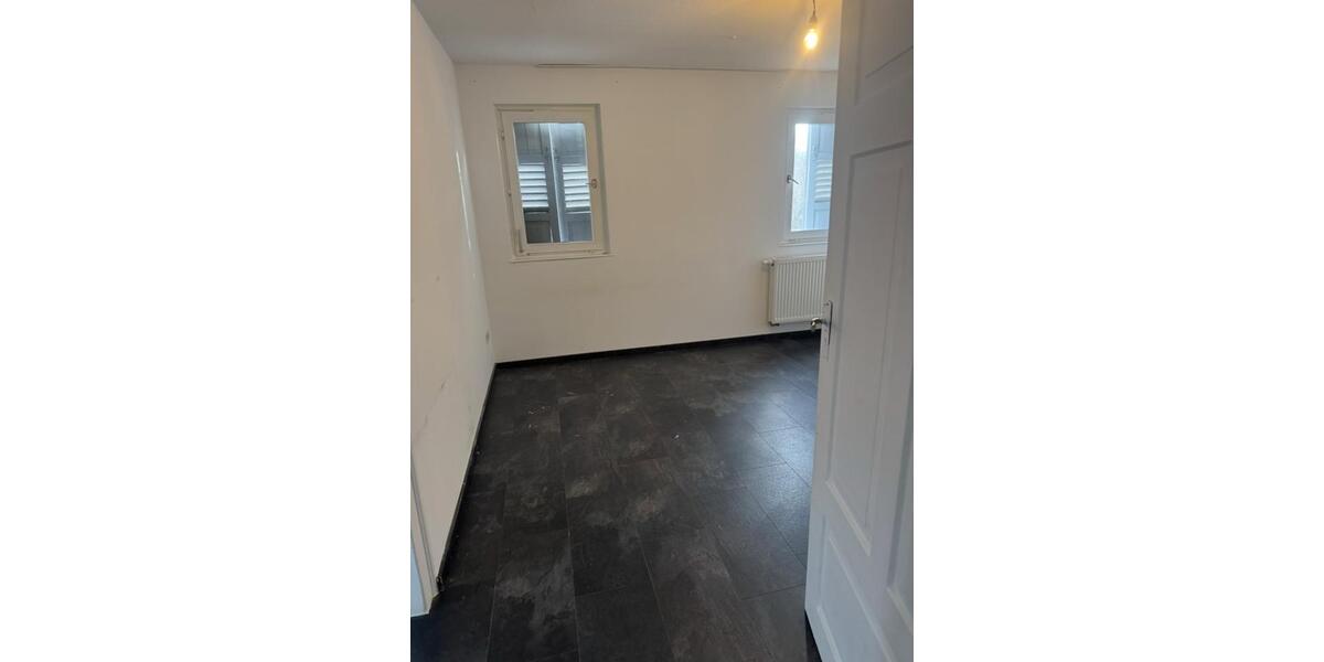 Dachgeschoßwohnung Schwäbisch Hall - 4 Zimmer, 100 m&sup2;, 800&euro; | Angebot:26517734