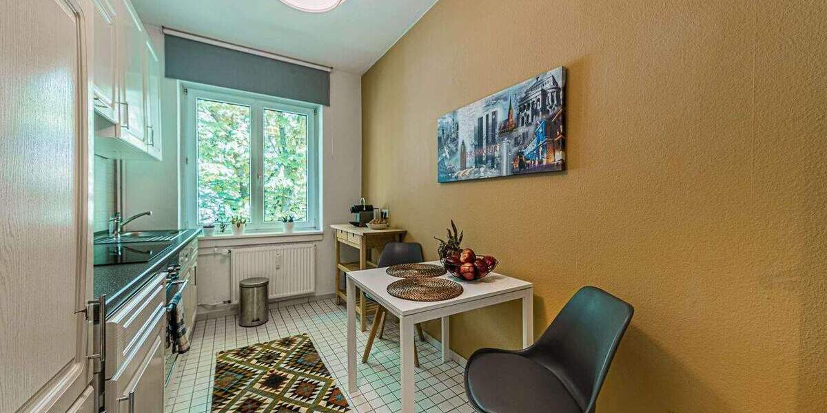 Etagenwohnung Frankfurt am Main Westend-Süd - 2 Zimmer, 68 m&sup2;, 1.790&euro; | Angebot:25139600