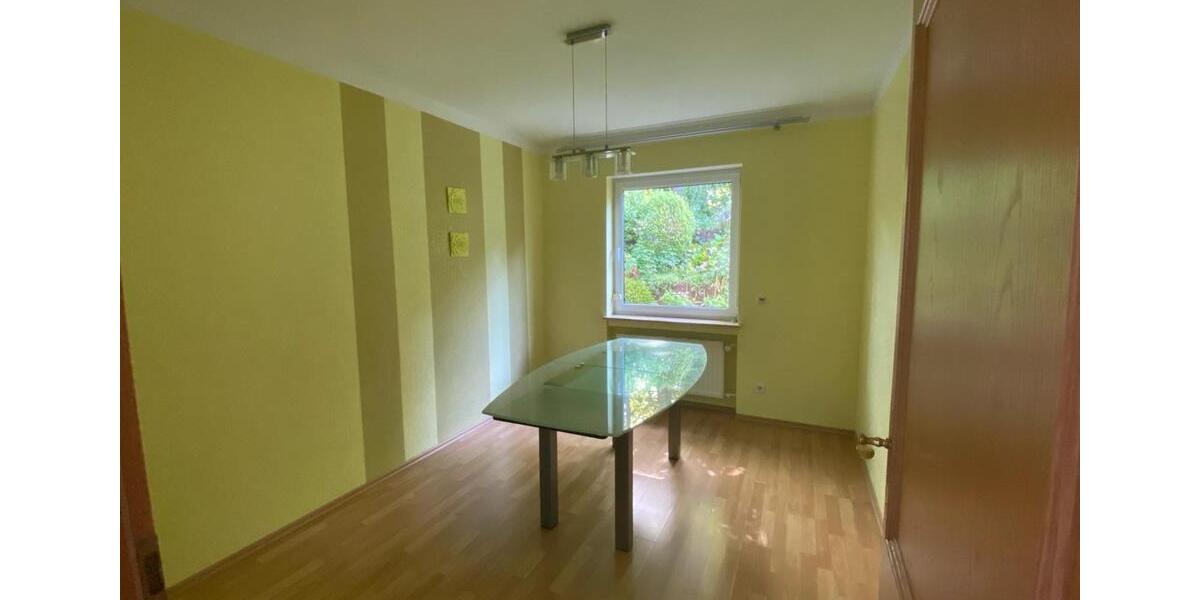 Einfamilienhaus Nentershausen - 4 Zimmer, 129 m&sup2;, 1.400&euro; | Angebot:26650102