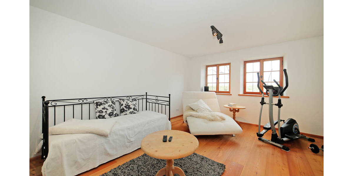 Etagenwohnung Fischbachau - 4 Zimmer, 130 m&sup2;, 1.560&euro; | Angebot:26545164