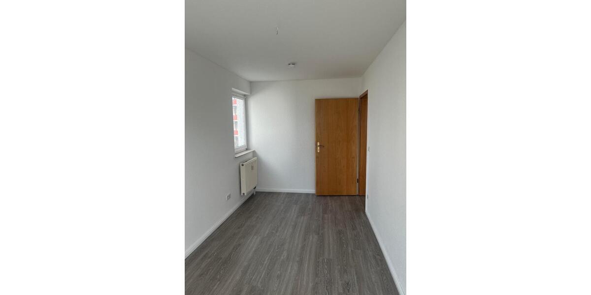 Etagenwohnung Neuburg - 4 Zimmer, 86 m&sup2;, 780&euro; | Angebot:25719784
