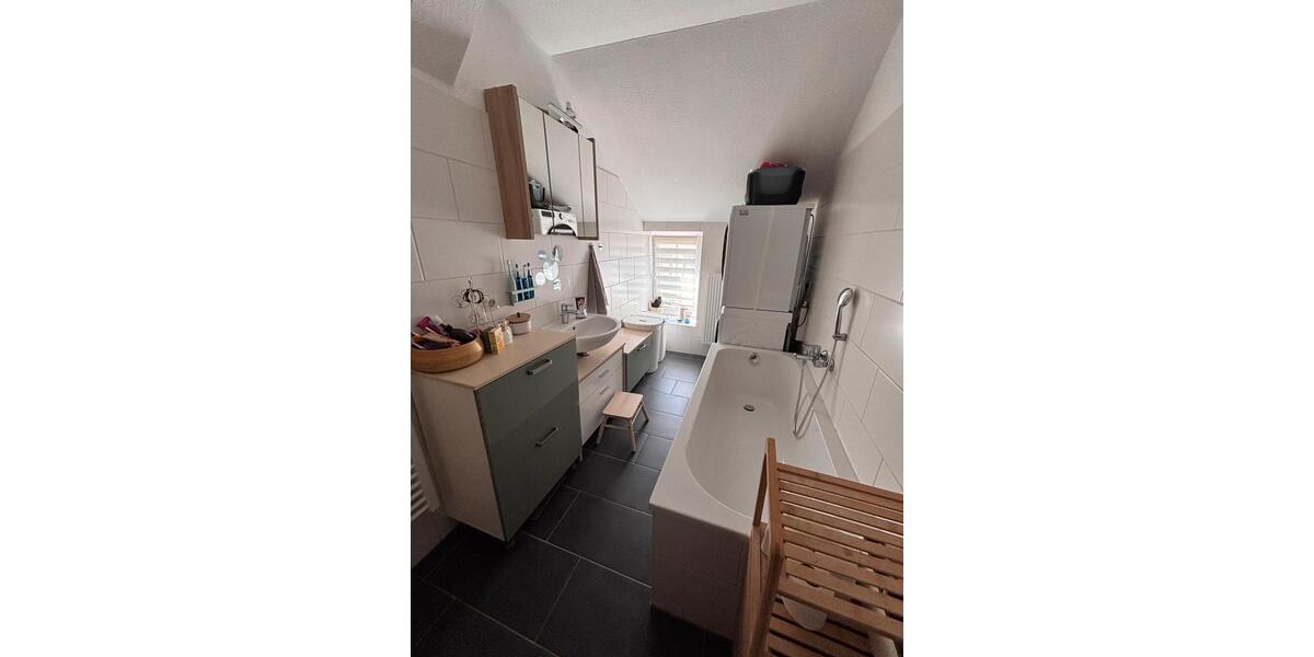 Dachgeschoßwohnung Rathenow - 3.5 Zimmer, 96 m&sup2;, 670&euro; | Angebot:26659923