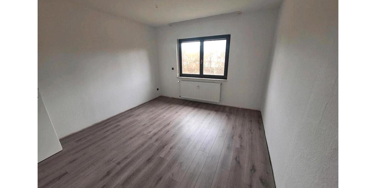 Etagenwohnung Hirschau - 3 Zimmer, 73 m&sup2;, 600&euro; | Angebot:26033532