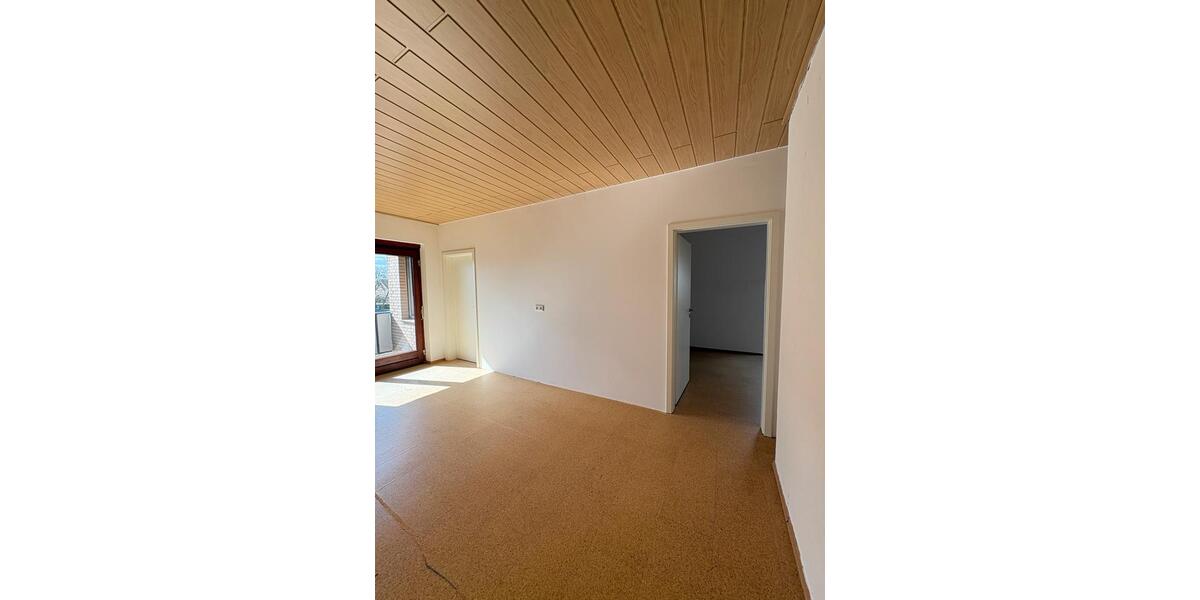 Dachgeschoßwohnung Oldenburg Alexandersfeld - 3 Zimmer, 70 m&sup2;, 1.050&euro; | Angebot:25919908