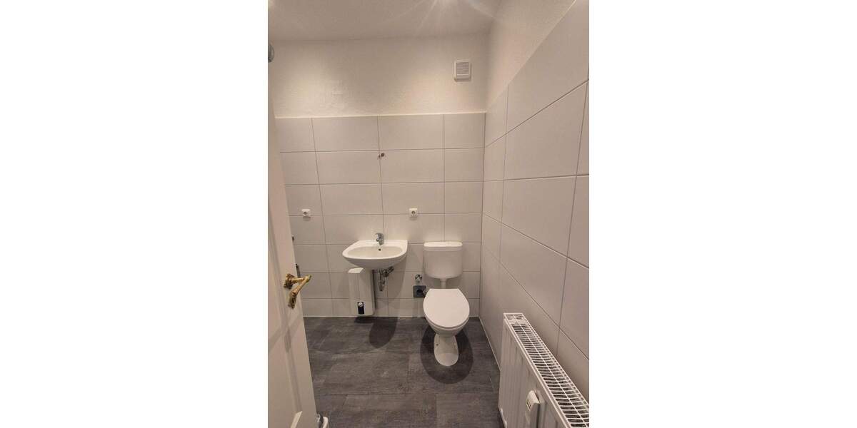 Etagenwohnung Neuruppin - 2 Zimmer, 70 m&sup2;, 665&euro; | Angebot:24520290