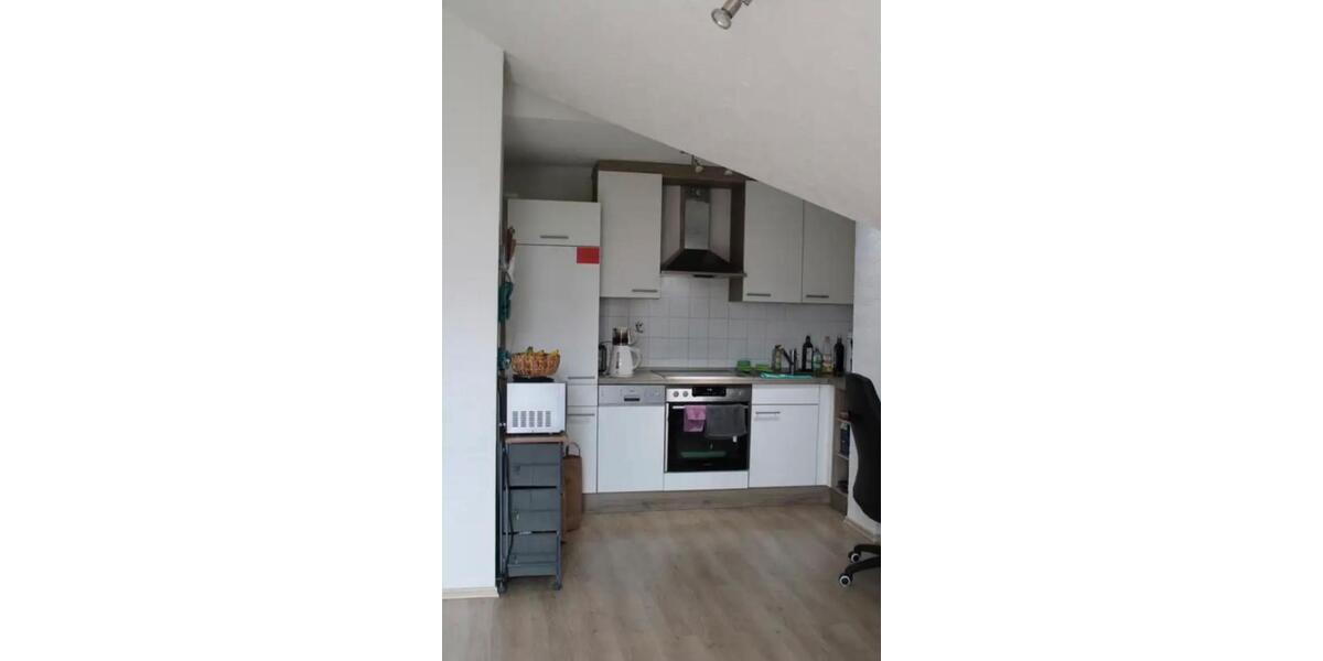 Dachgeschoßwohnung Ellhofen - 2 Zimmer, 39 m&sup2;, 750&euro; | Angebot:25638370