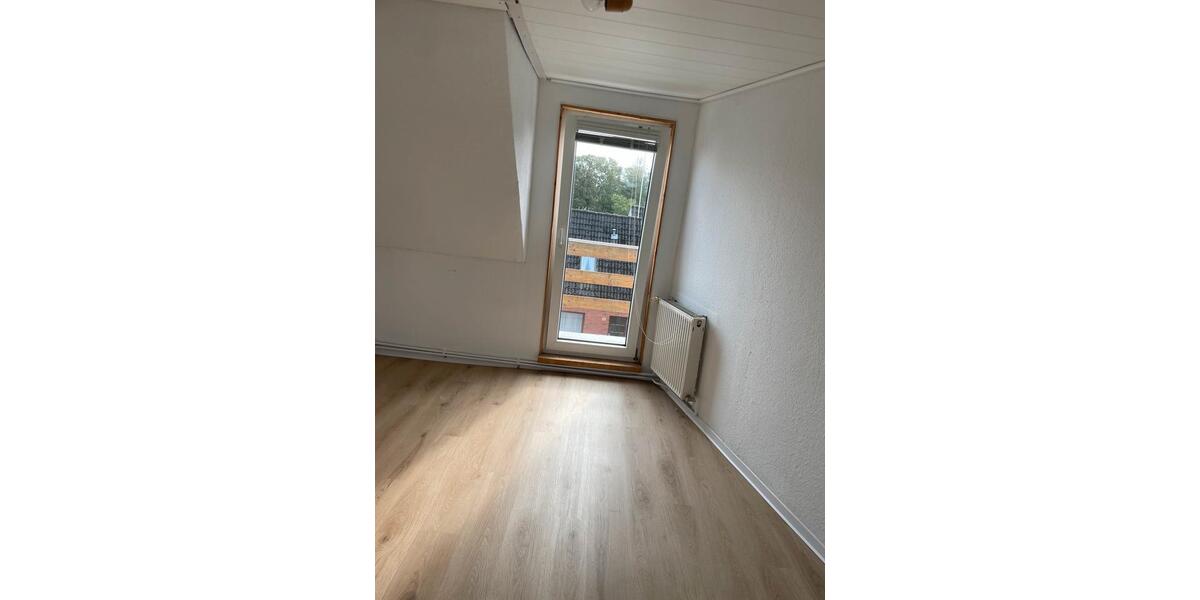 Dachgeschoßwohnung Husum - 2 Zimmer, 55 m&sup2;, 770&euro; | Angebot:26058498