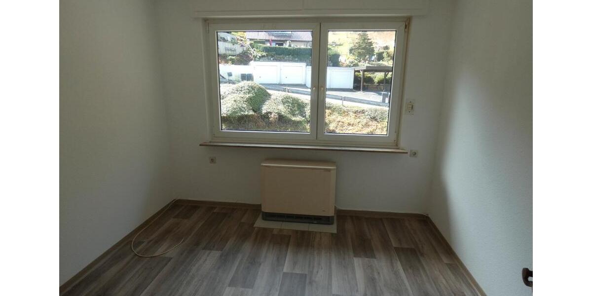 Etagenwohnung Altena - 3 Zimmer, 75 m&sup2;, 450&euro; | Angebot:26211250