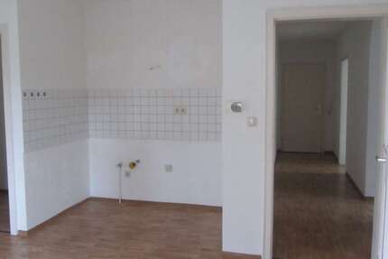 Wohnung Waldershof - 2 Zimmer, 65 m&sup2;, 359&euro; | Angebot:27192201