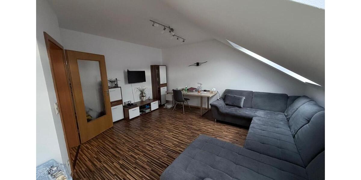 Dachgeschoßwohnung Olsberg - 3 Zimmer, 70 m&sup2;, 560&euro; | Angebot:26349945