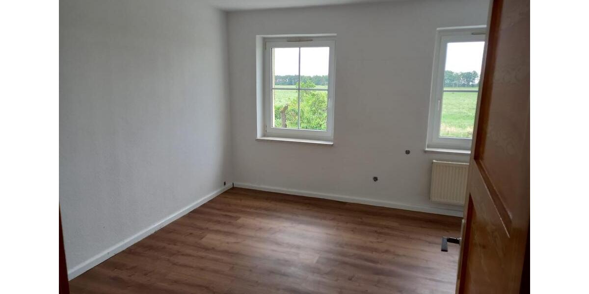 Etagenwohnung Neu Kaliß - 3 Zimmer, 62 m&sup2;, 450&euro; | Angebot:26337196