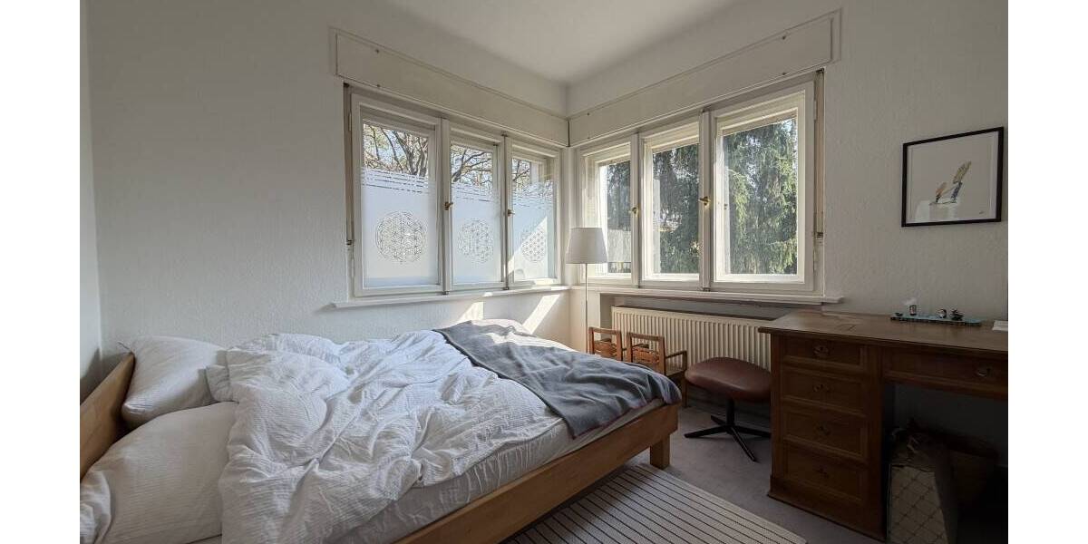 Etagenwohnung Erlangen Burgberg - 5 Zimmer, 155 m&sup2;, 1.900&euro; | Angebot:25984870