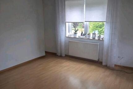 Wohnung Bad Emstal - 3 Zimmer, 73 m&sup2;, 550&euro; | Angebot:26611128