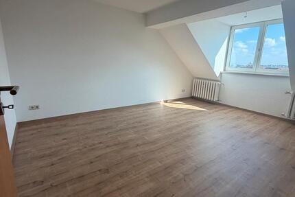 Wohnung Weißenfels - 3 Zimmer, 61 m&sup2;, 366&euro; | Angebot:26003365