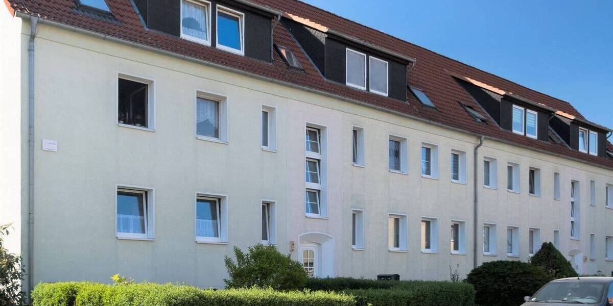 Etagenwohnung Oschersleben - 3 Zimmer, 66 m&sup2;, 330&euro; | Angebot:26108631