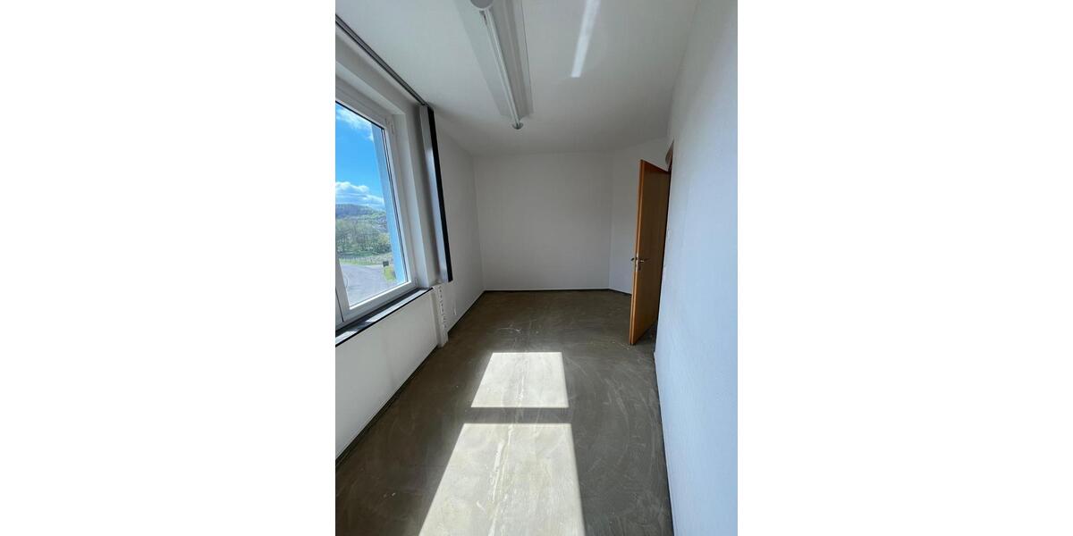 Gewerbeobjekt Bergneustadt - 950&euro; | Angebot:24383925