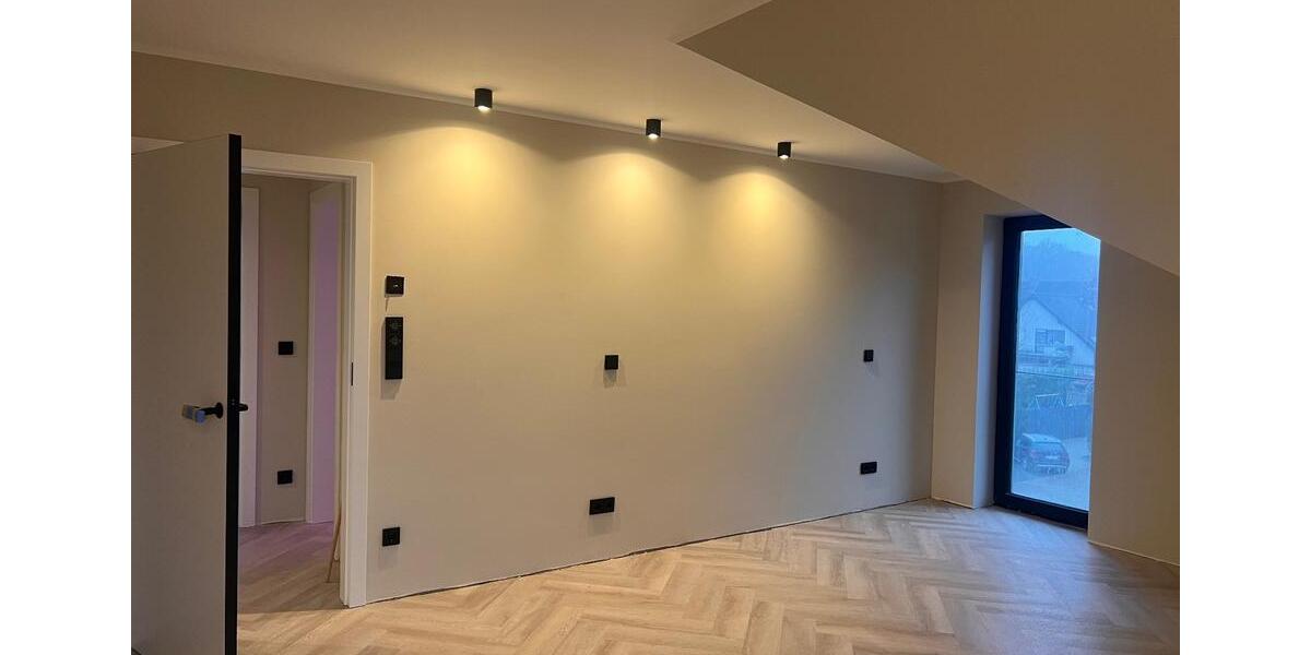 Dachgeschoßwohnung Osnabrück Eversburg - 3 Zimmer, 99 m&sup2;, 1.385&euro; | Angebot:24764071