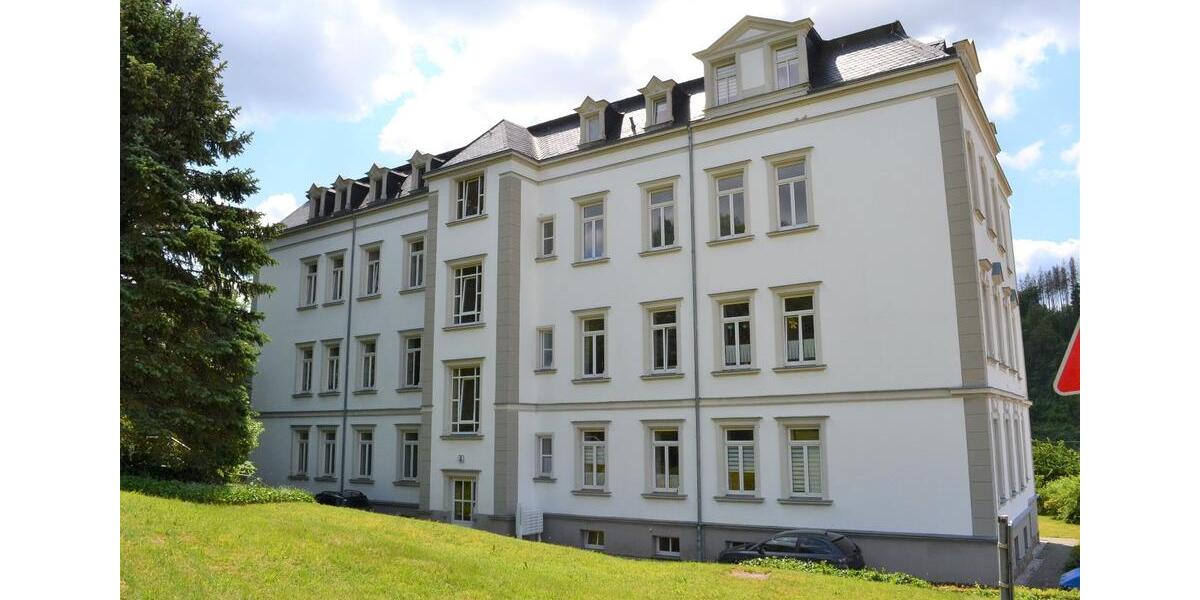 Dachgeschoßwohnung Grünhainichen - 3 Zimmer, 55 m&sup2;, 240&euro; | Angebot:12497011