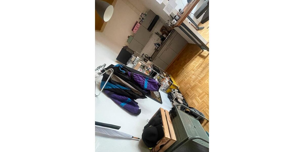Etagenwohnung Mengen - 5 Zimmer, 49 m&sup2;, 1.000&euro; | Angebot:26658400