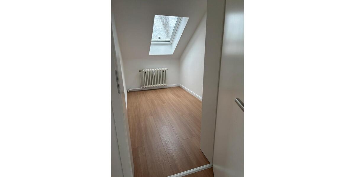 Etagenwohnung Hanstedt - 3 Zimmer, 79 m&sup2;, 900&euro; | Angebot:24731343