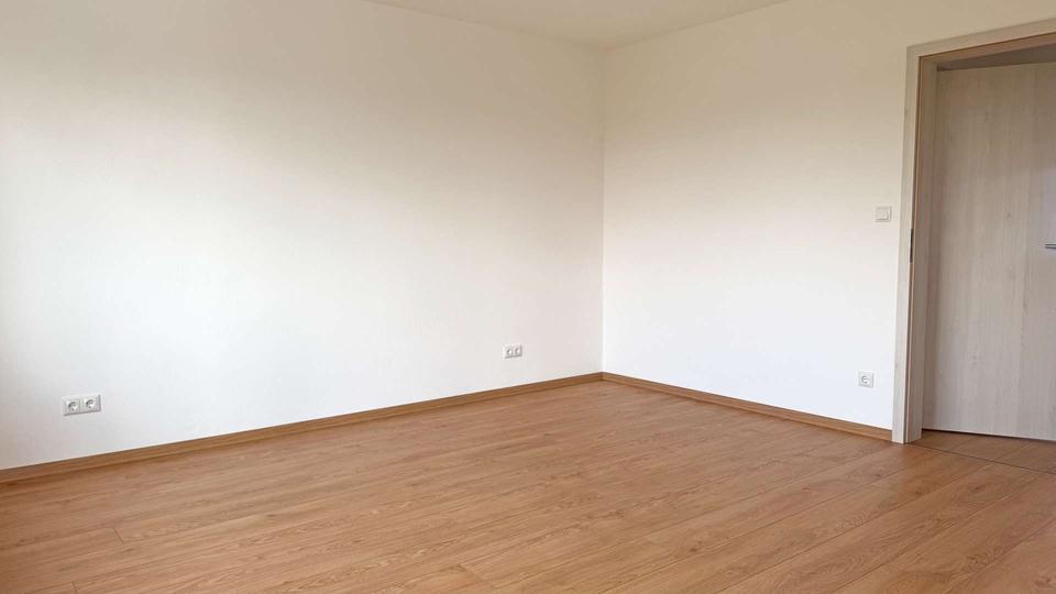 Etagenwohnung Eging am See - 4 Zimmer, 118 m&sup2;, 1.100&euro; | Angebot:26648223