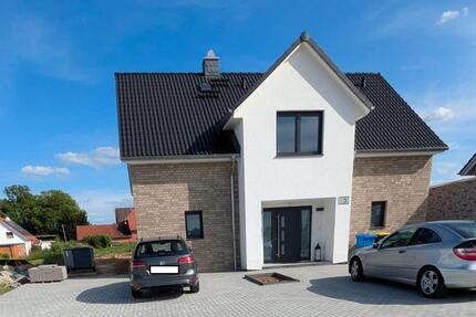 Freistehendes Einfamilienhaus mit Garten, Terrasse & Einbauküche 6 zimmer