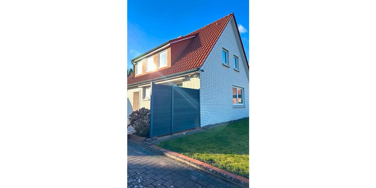 Modernisiertes Einfamilienhaus mit großem Garten 4 zimmer