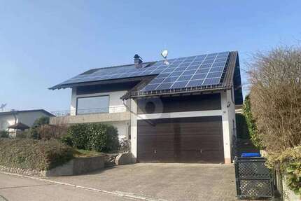 Haus Albbruck - 8 Zimmer, 290 m&sup2;, 2.500&euro; | Angebot:25944385