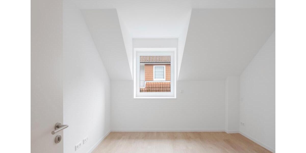 Reihenhaus Stade - 5 Zimmer, 129 m&sup2;, 1.750&euro; | Angebot:26340692