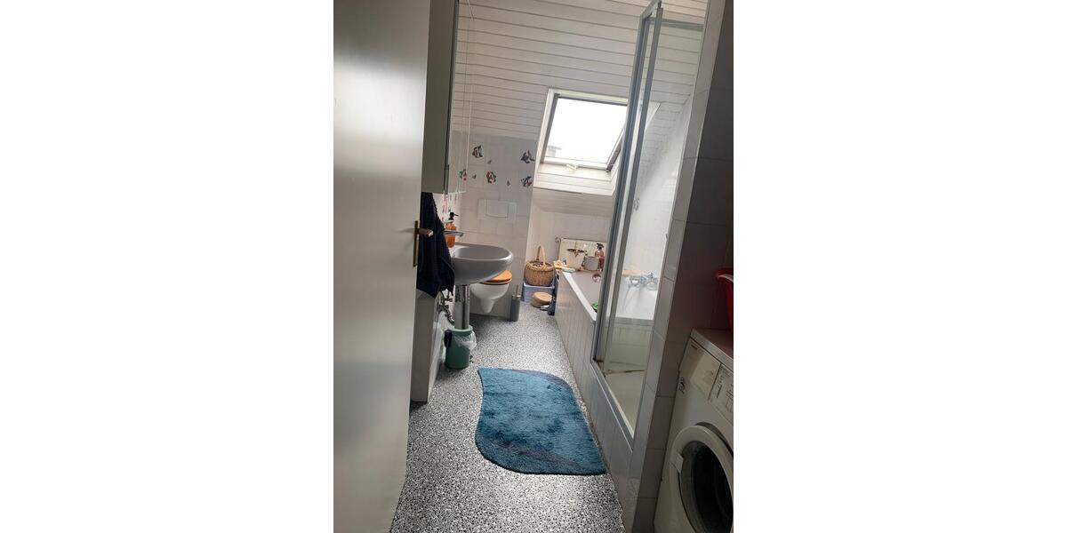 Wohnen auf Zeit Karlsruhe - 3 Zimmer, 88 m&sup2;, 380&euro; | Angebot:26123158