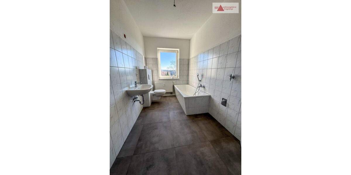 Etagenwohnung Grünhain-Beierfeld OT Beierfeld Grünhain - 3 Zimmer, 78 m&sup2;, 546&euro; | Angebot:23957371