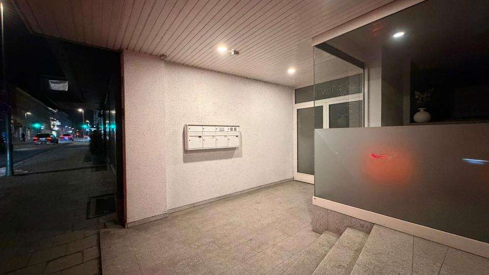 Dachgeschoßwohnung Hof Altstadt - 3 Zimmer, 81 m&sup2;, 890&euro; | Angebot:26381871