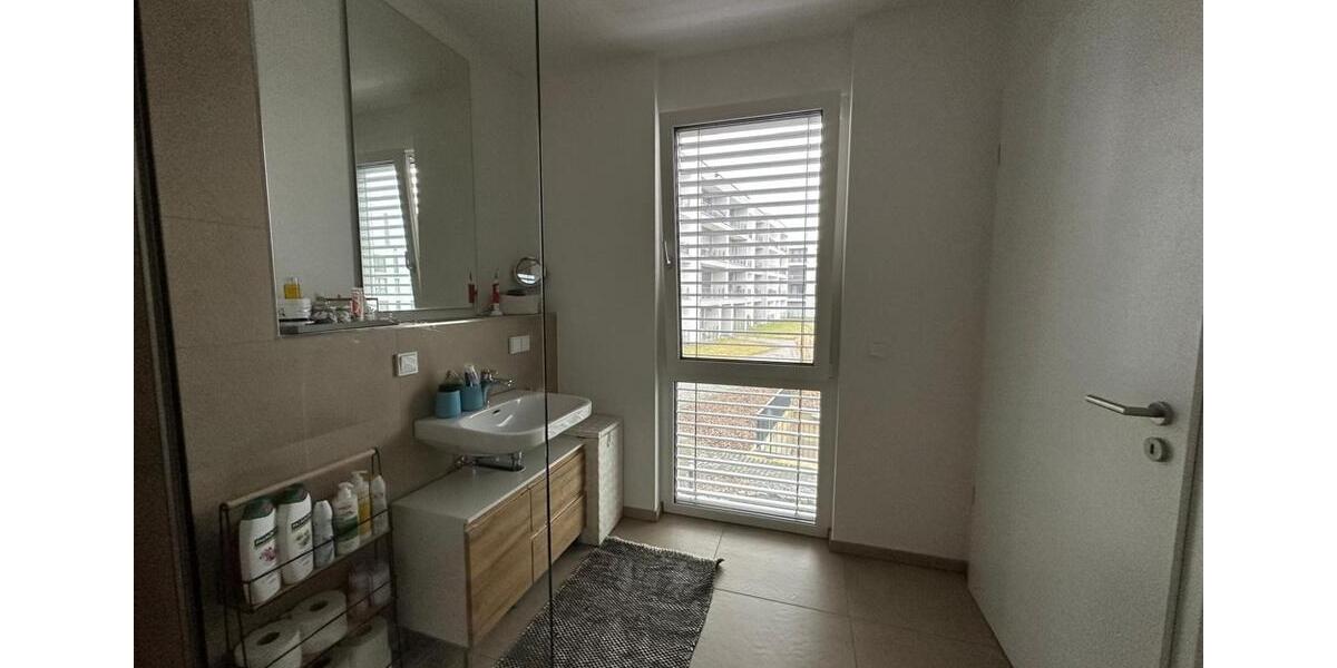 Etagenwohnung Bergisch Gladbach - 3 Zimmer, 89 m&sup2;, 1.380&euro; | Angebot:26533996
