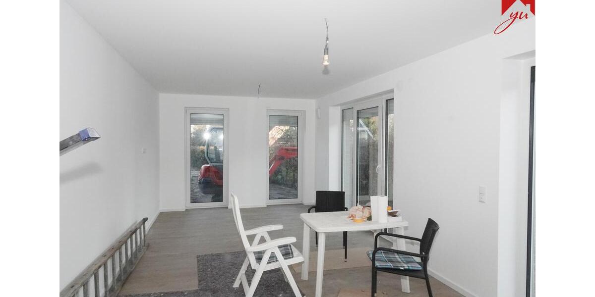 Erdgeschoßwohnung Esens - 3 Zimmer, 90 m&sup2;, 990&euro; | Angebot:24783596