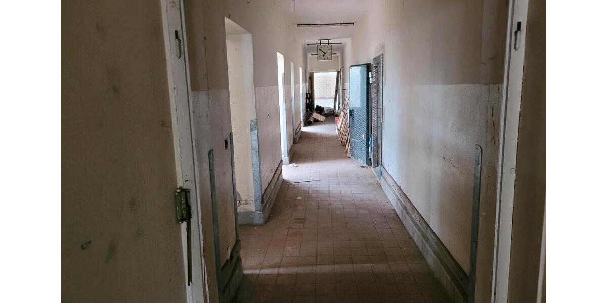 Gewerbeobjekt Thermalbad Wiesenbad - 2&euro; | Angebot:18938858