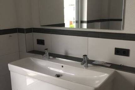 Wohnung Villingen-Schwenningen Schwenningen - 2 Zimmer, 72 m&sup2;, 795&euro; | Angebot:25669184