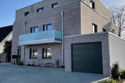 Barrierefreie, rollstuhlgeeignete 2-Raum-Wohnung,Neubau 2020,1.OG, großer Balkon