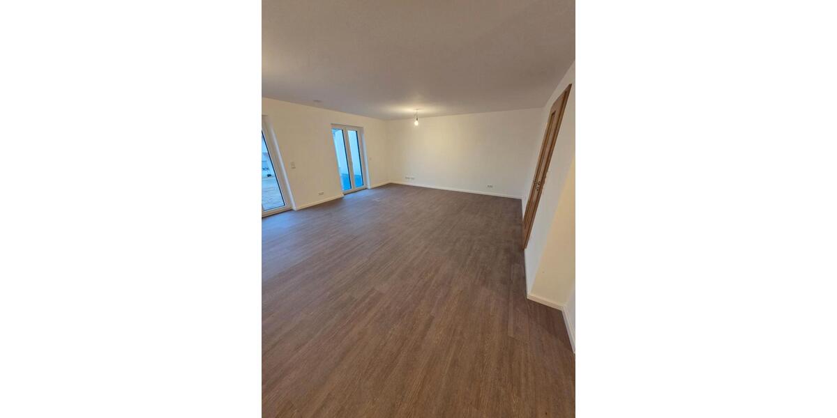 Doppelhaushälfte Simbach - 5 Zimmer, 157 m&sup2;, 1.350&euro; | Angebot:26634668