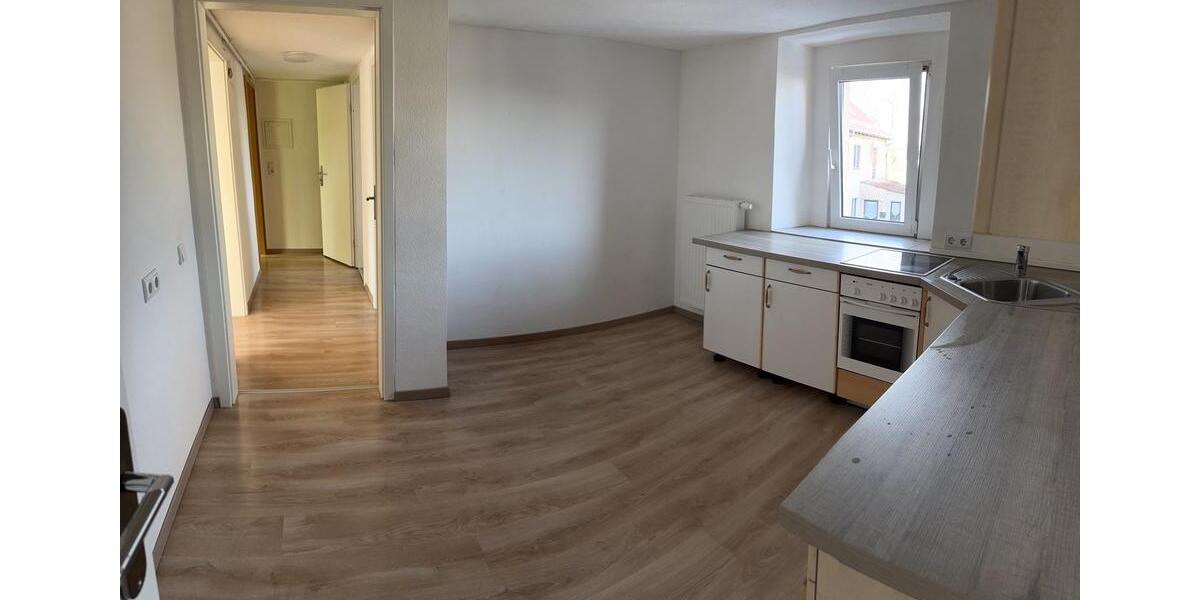 Etagenwohnung Querfurt - 3 Zimmer, 62 m&sup2;, 425&euro; | Angebot:26635225