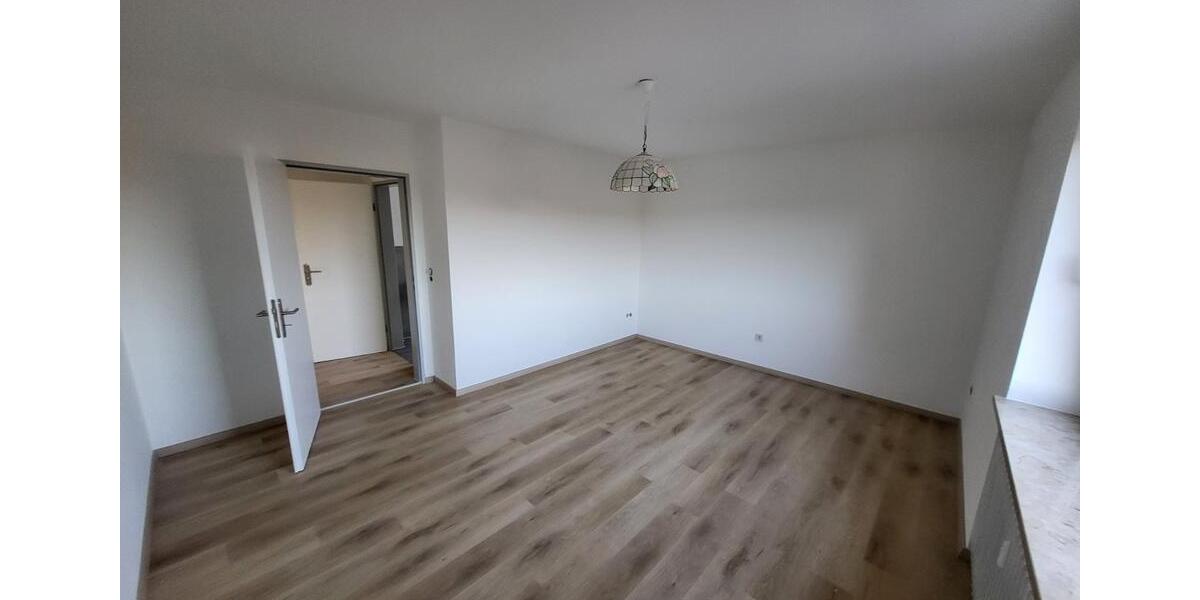 Etagenwohnung Treuchtlingen - 3 Zimmer, 83 m&sup2;, 775&euro; | Angebot:25382314