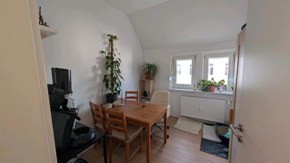 Wohnen auf Zeit Gießen Schlangenzahl - 1 Zimmer, 10 m&sup2;, 340&euro; | Angebot:26568084