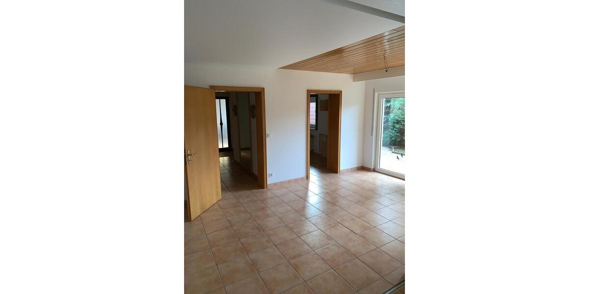 Doppelhaushälfte Moringen - 5 Zimmer, 146 m&sup2;, 950&euro; | Angebot:24731470