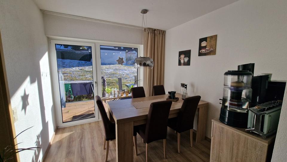 Lichtdurchflutete, schöne helle und großzügige 3,5-Zi-EG-Whg 3.5 zimmer