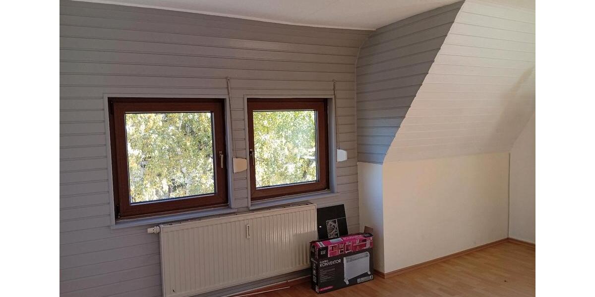Doppelhaushälfte Eutingen im Gäu - 5 Zimmer, 118 m&sup2;, 1.100&euro; | Angebot:24857855