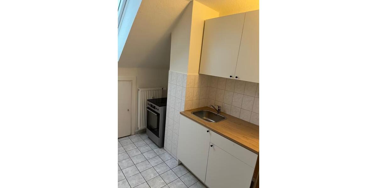 Helle 1-Zimmer-Wohnung mit neuer Küche in Suckow 1 zimmer