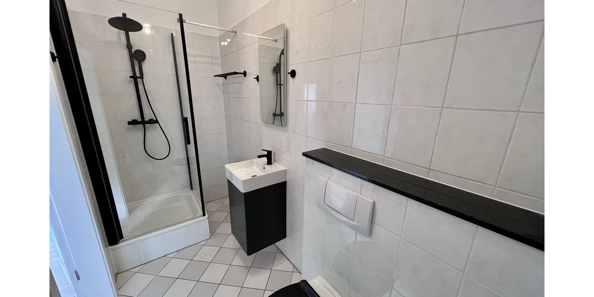 Untermhaus! Einbauküche! Modernisierte Singlewohnung mit schicken Bad! - Etagenwohnung Gera Untermhaus | Angebot:26233892